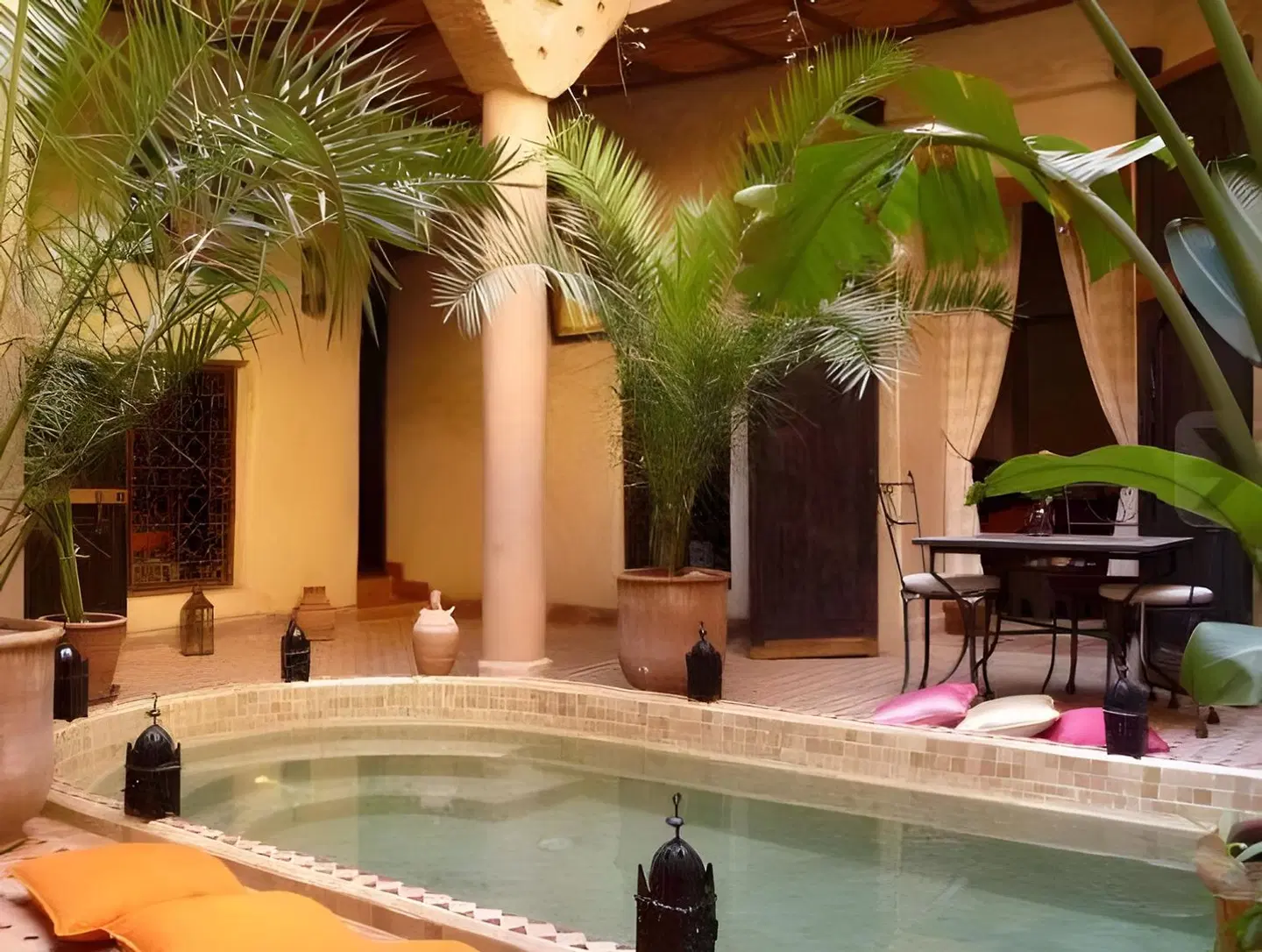 Riad Mehdia HEALTH_BEAUTY