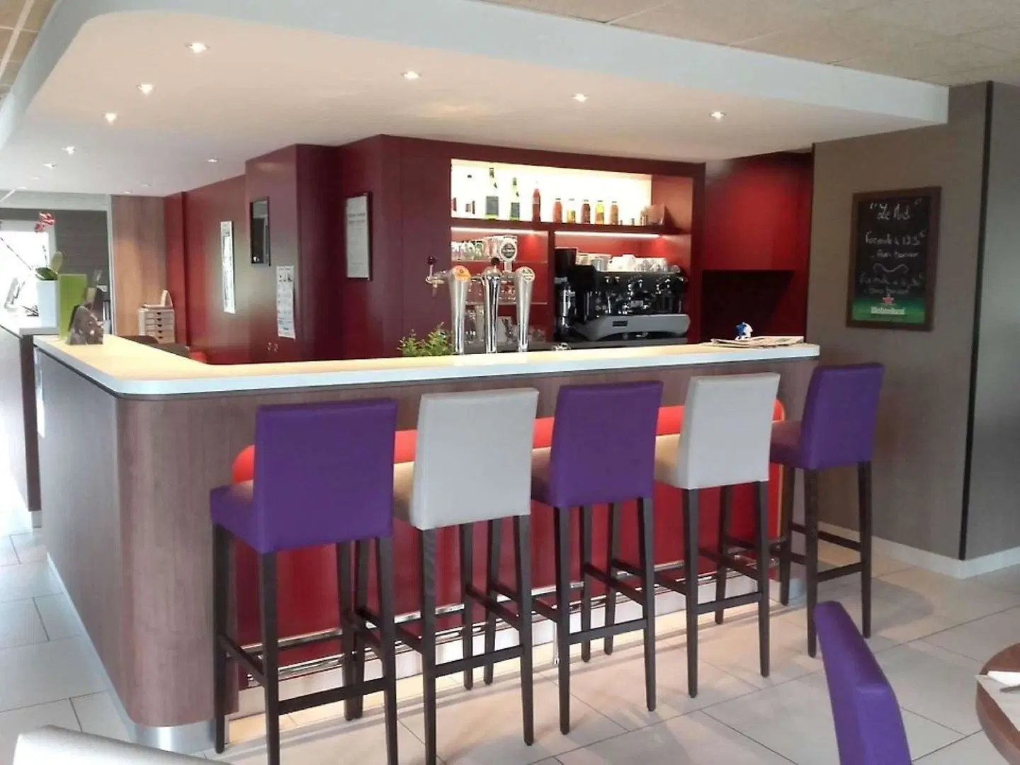 Campanile Sablé-Sur-Sarthe Vion Bar