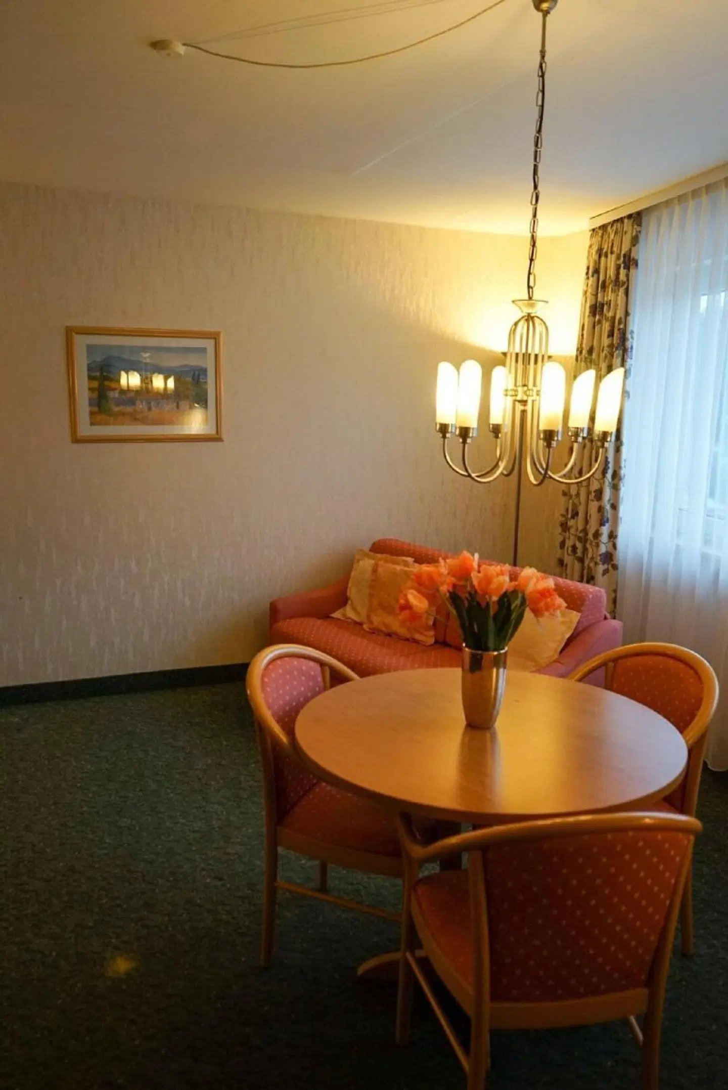 Circle Inn ROOM_EXAMPLE