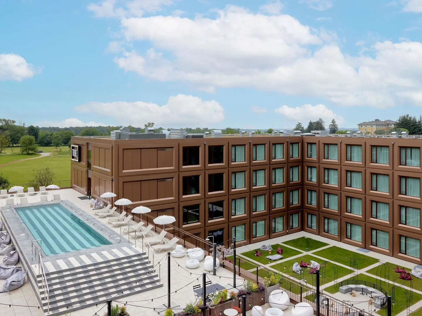 Tribe Milano Malpensa EXTERIOR
