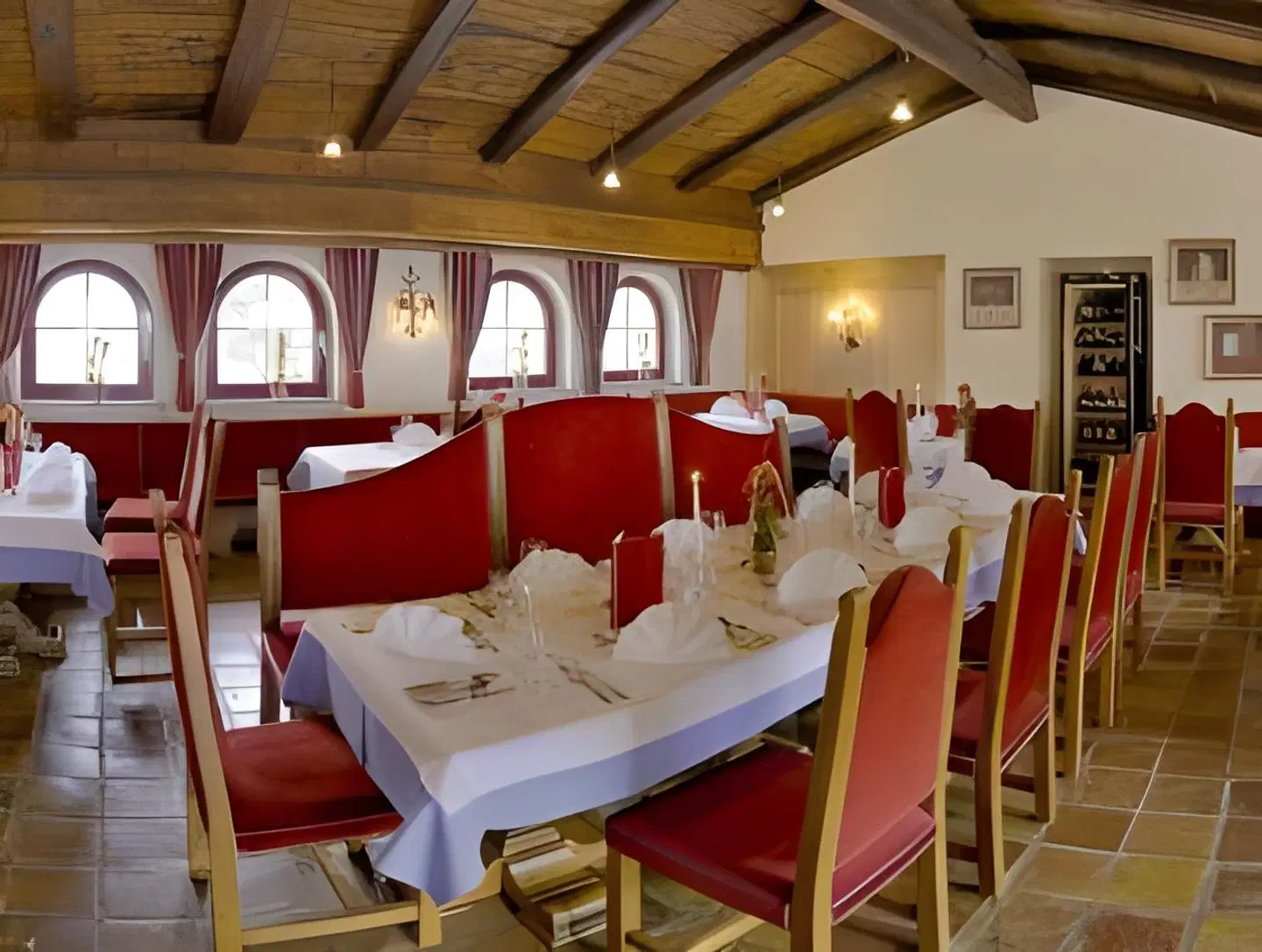 Zum Jungen Römer Restaurant