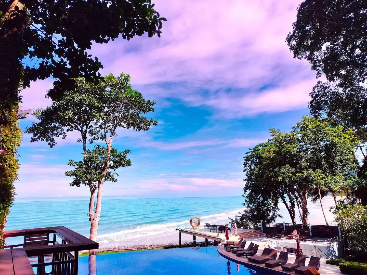 Chang Buri Resort & Spa OUTDOOR_POOL