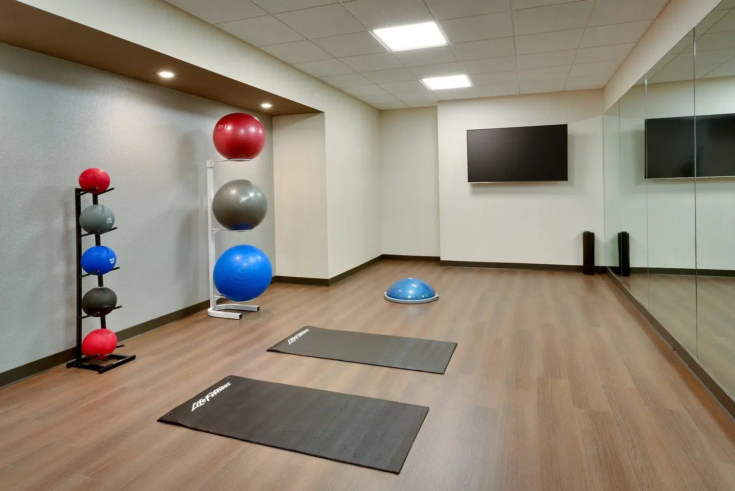 Courtyard by Marriott Los Angeles LAX/Hawthorne SPORTS_AND_LEISURE