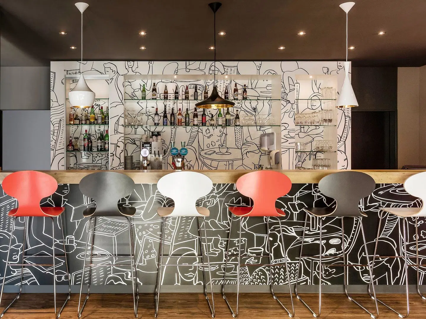 ibis Winterthur City Bar