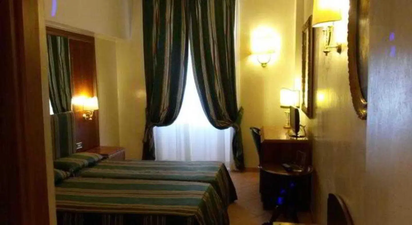 Archimede ROOM_EXAMPLE