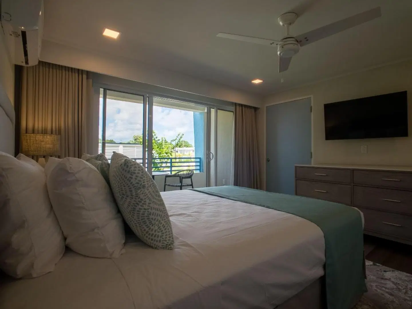 Blue Haven Holiday Apartments ROOM_EXAMPLE