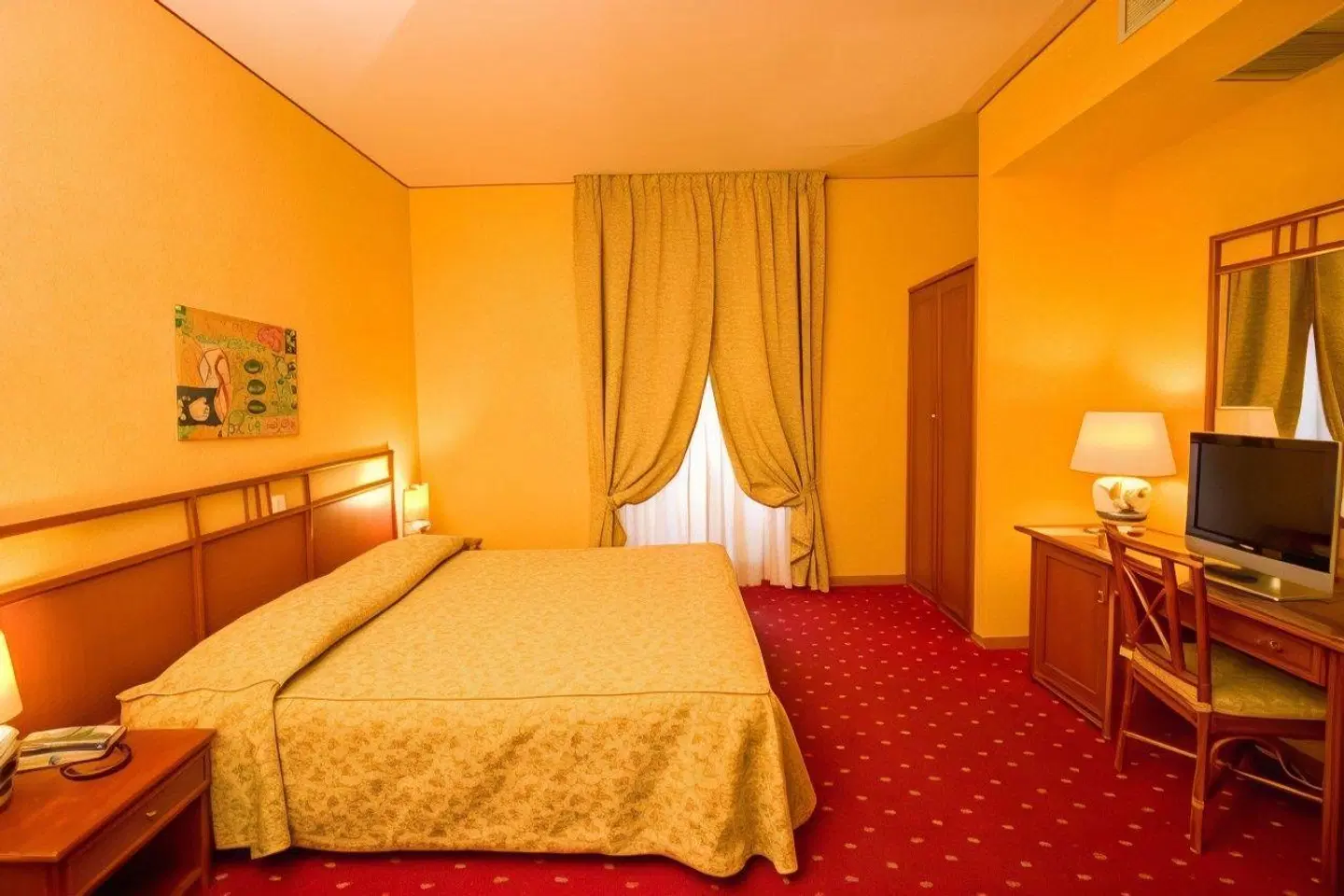 Laurentia ROOM_EXAMPLE