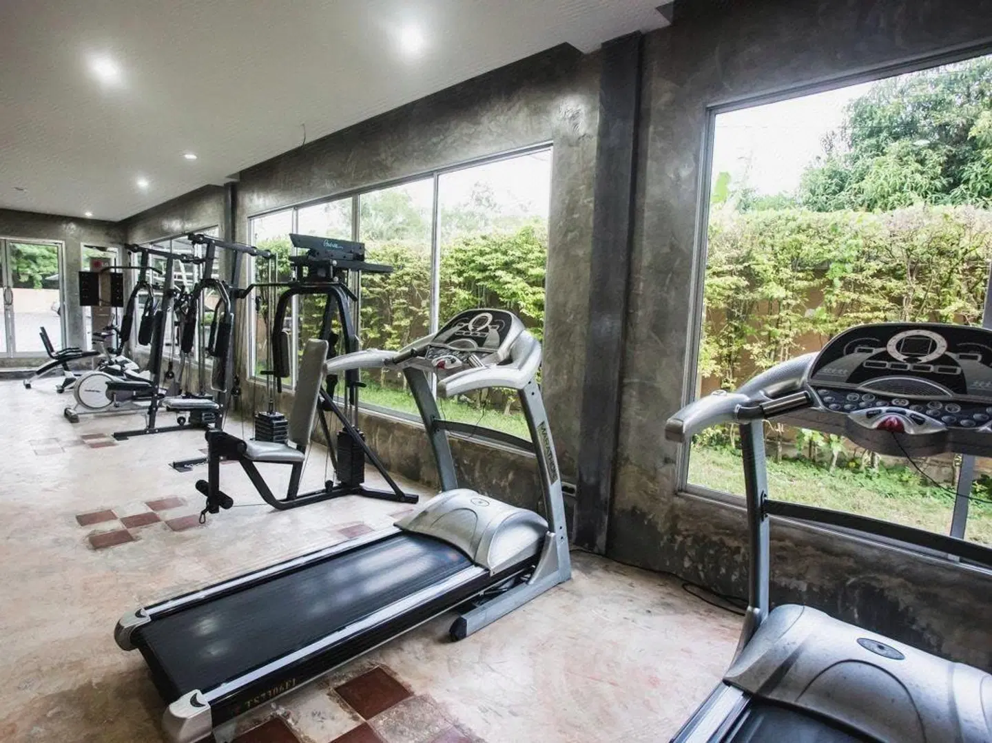 Madina Rayong Hotel SPORTS_AND_LEISURE