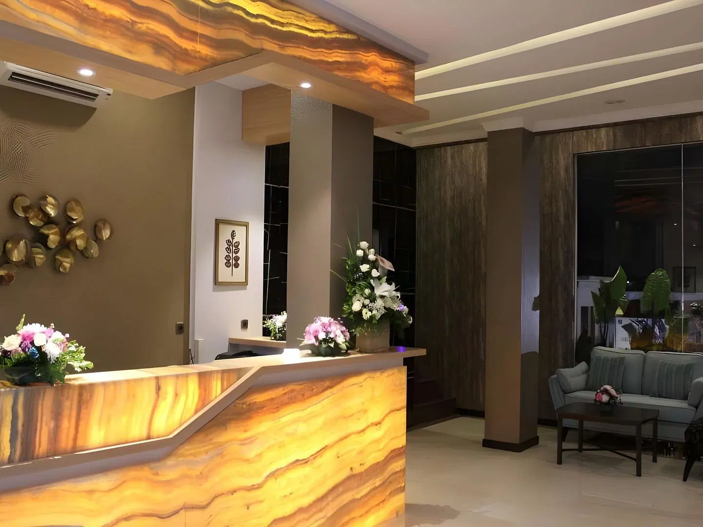 Fontana Hotel Jakarta LOUNGE_LOBBY