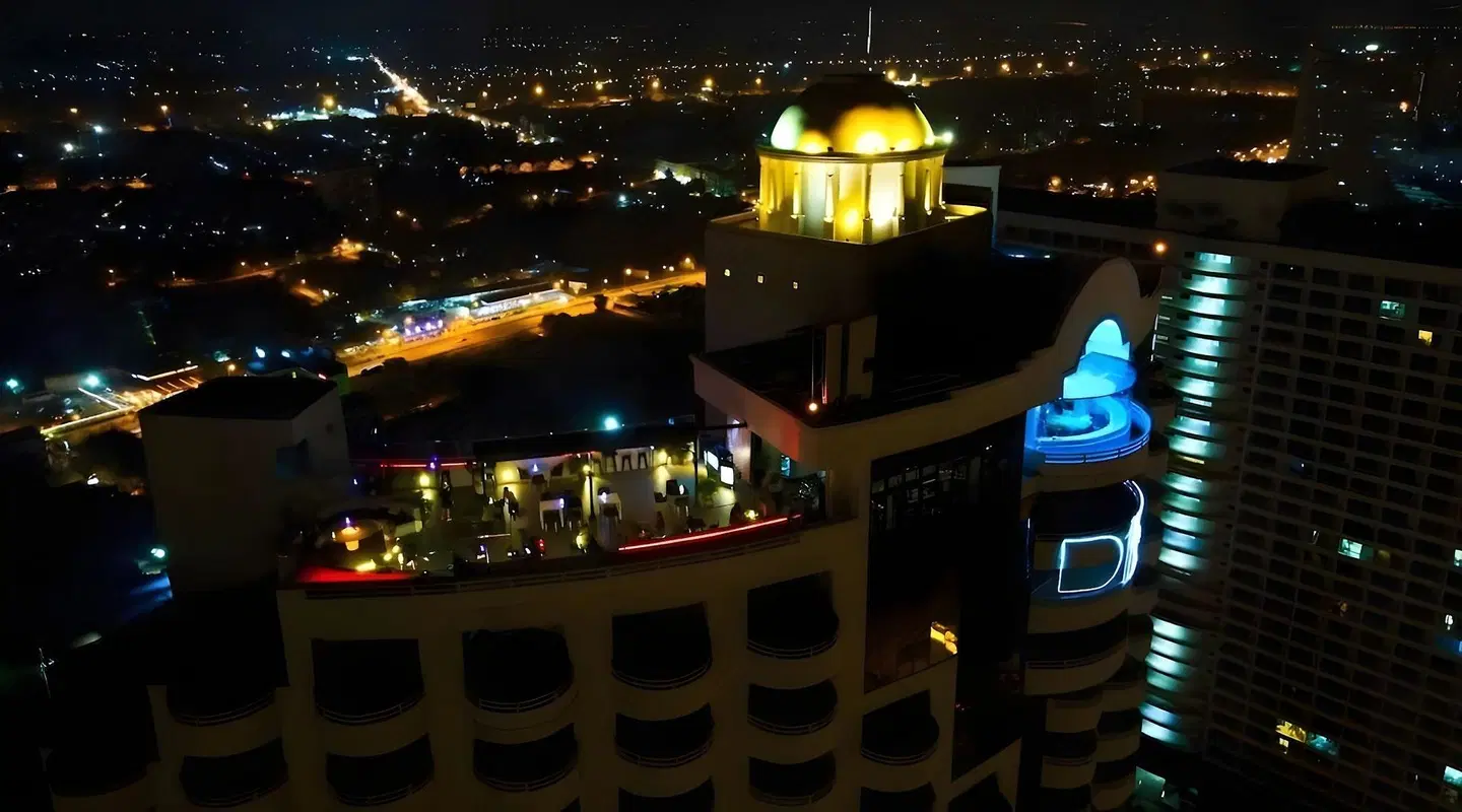 D Varee Jomtien Beach EXTERIOR