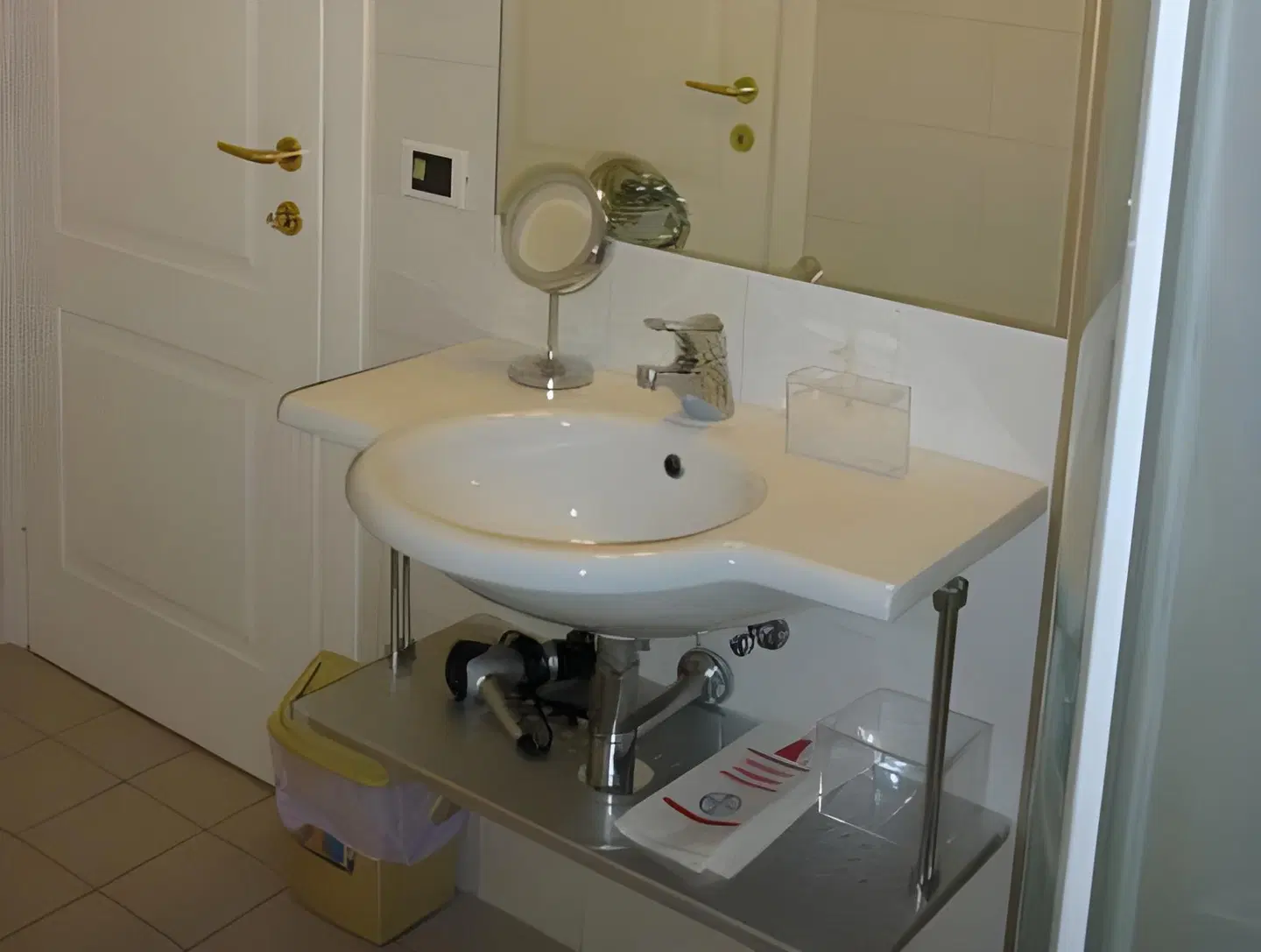 Il Castello Room and Breakfast Boutique BATHROOM