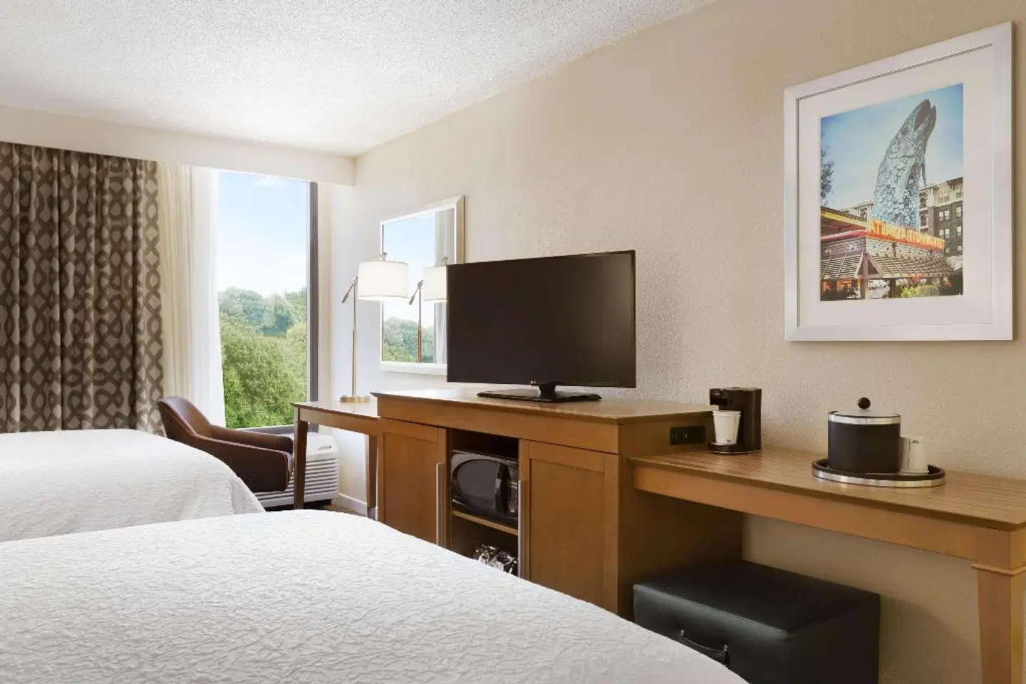 Hampton Inn Atlanta-Buckhead ROOM_EXAMPLE