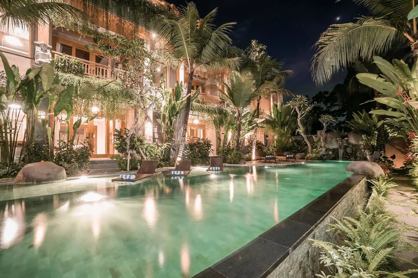 Weda Cita Resort and Spa Hallenbad