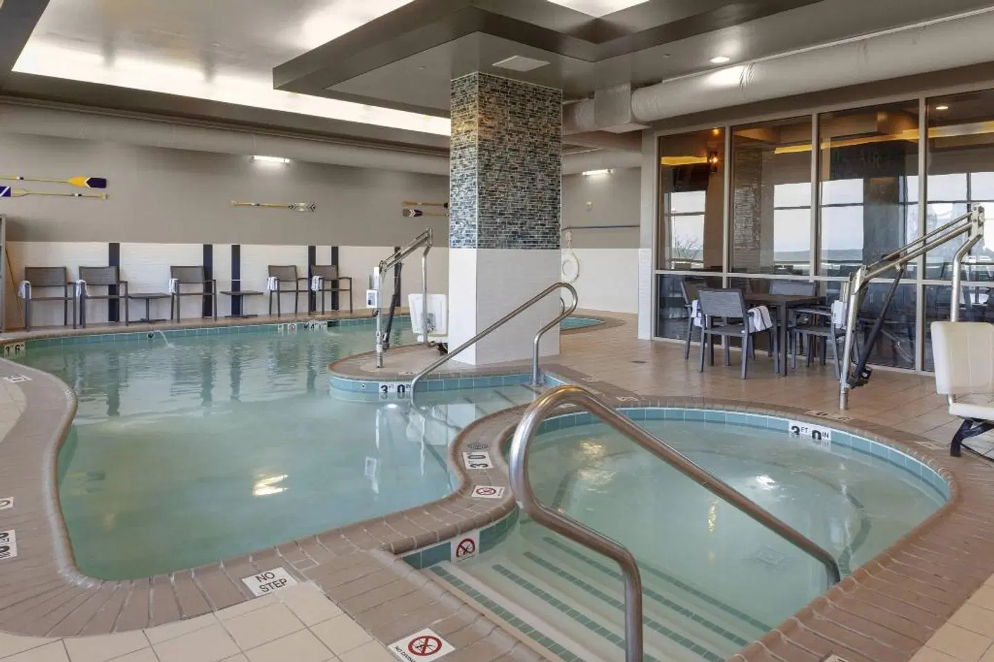 Residence Inn by Marriott Virginia Beach Oceanfront Hallenbad