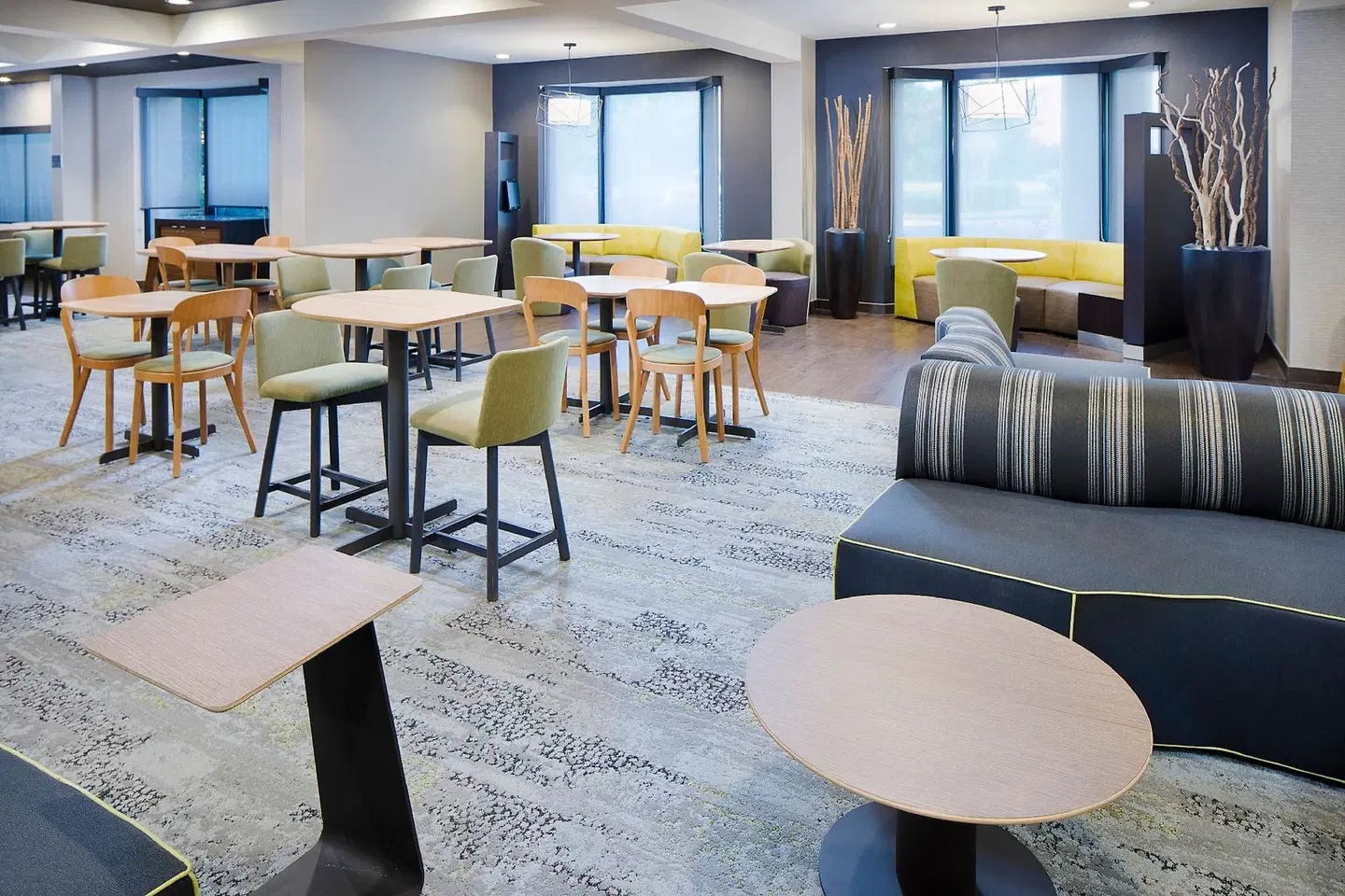 Courtyard by Marriott Richmond Airport Restaurant