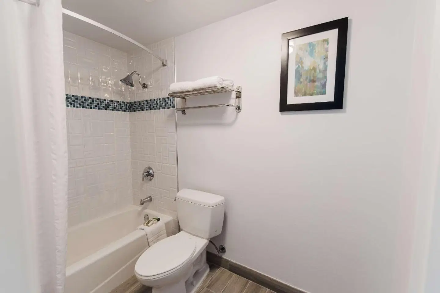 Best Western Plus Manhattan Beach Hotel Badezimmer