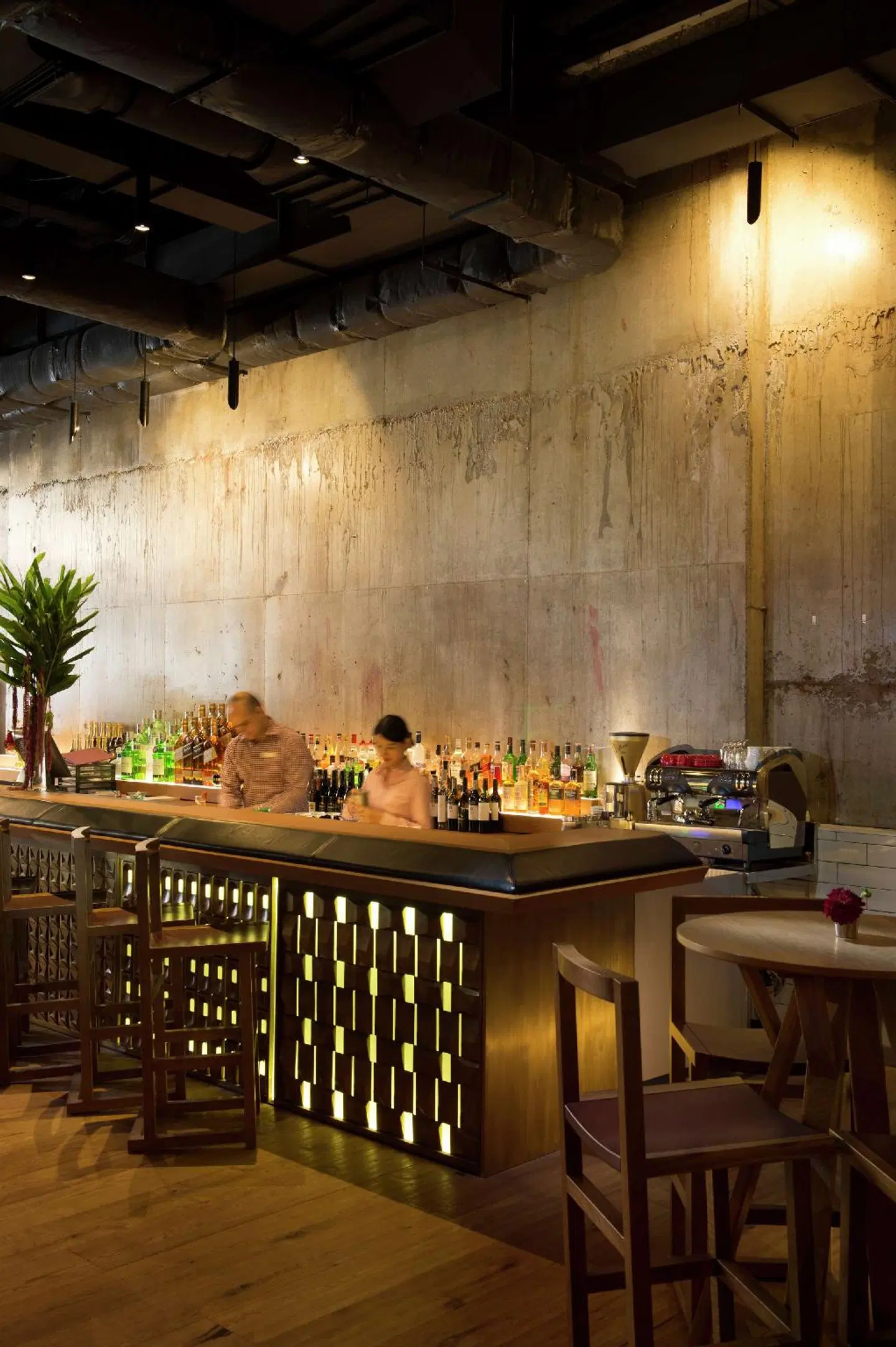 DoubleTree by Hilton Melbourne - Flinders Street Bar