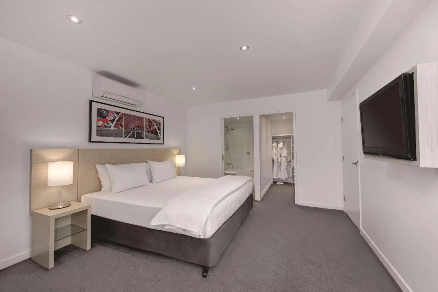 Travelodge Hotel Melbourne Docklands ROOM_EXAMPLE