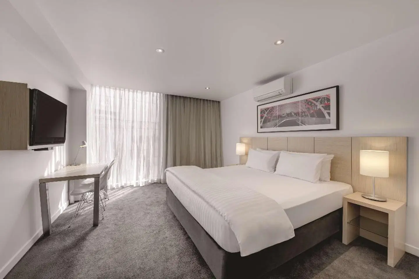 Travelodge Hotel Melbourne Docklands ROOM_EXAMPLE