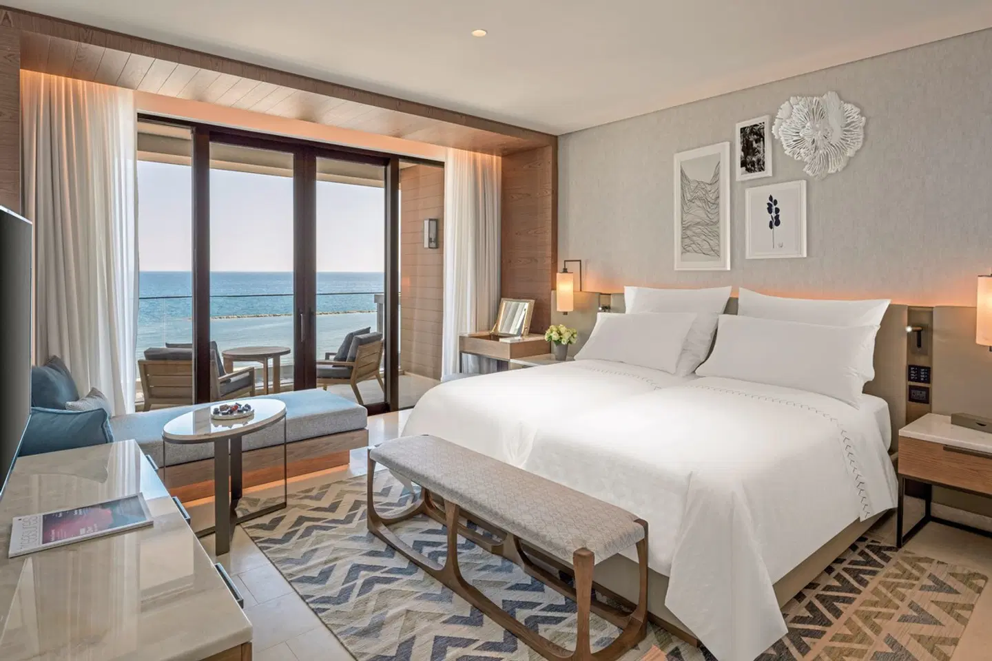 AMARA ROOM_EXAMPLE