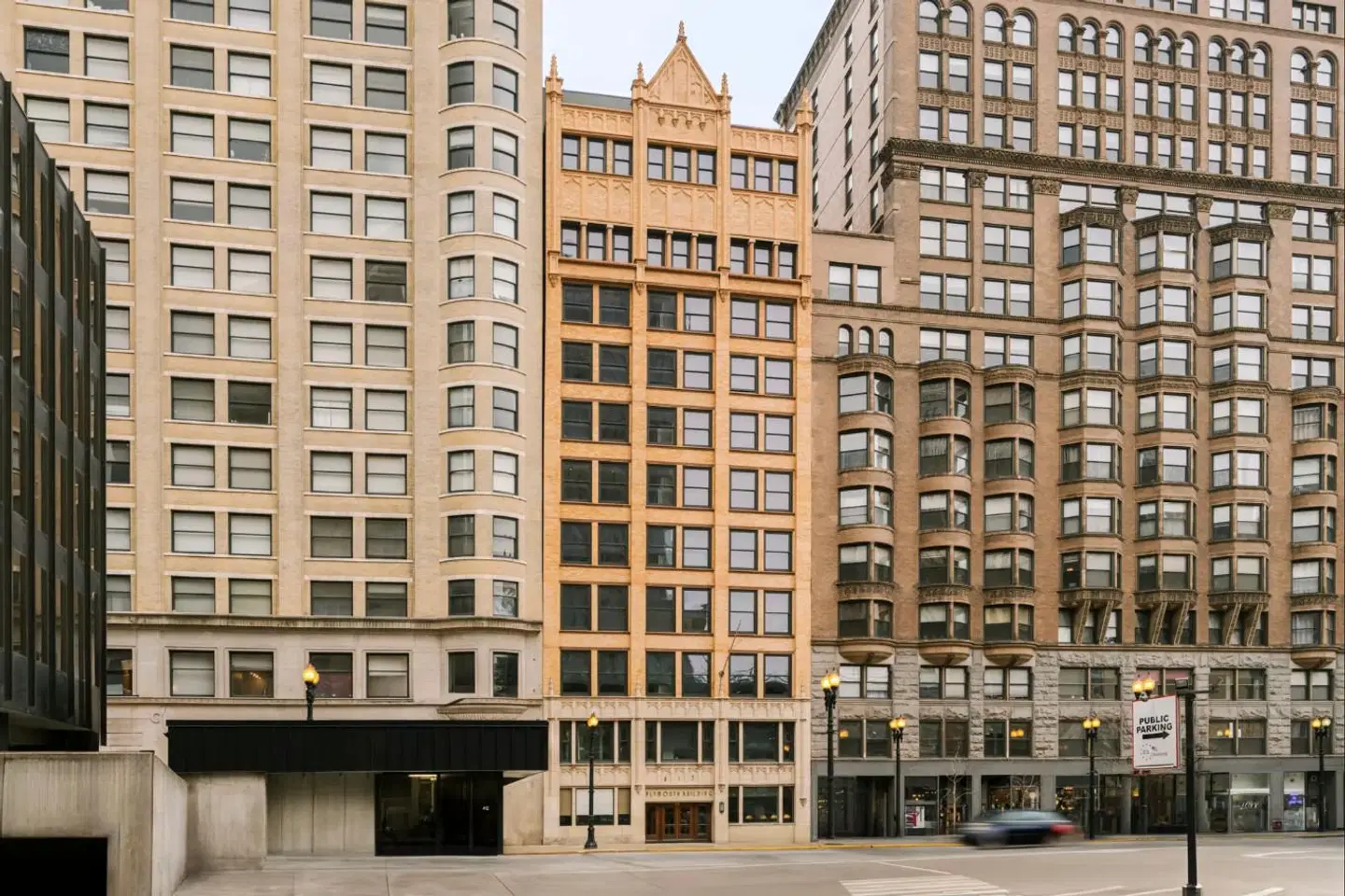 Sonder - The Plymouth EXTERIOR