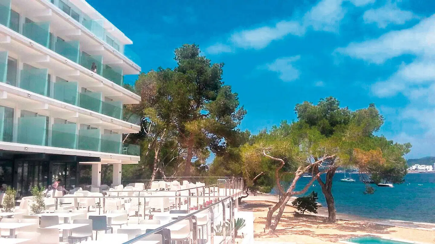 Els Pins Resort & Spa Terrasse