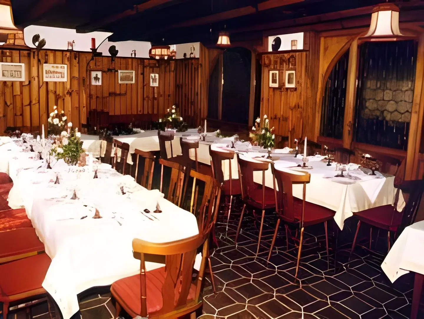 Löwen Hotel & Restaurant RESTAURANT