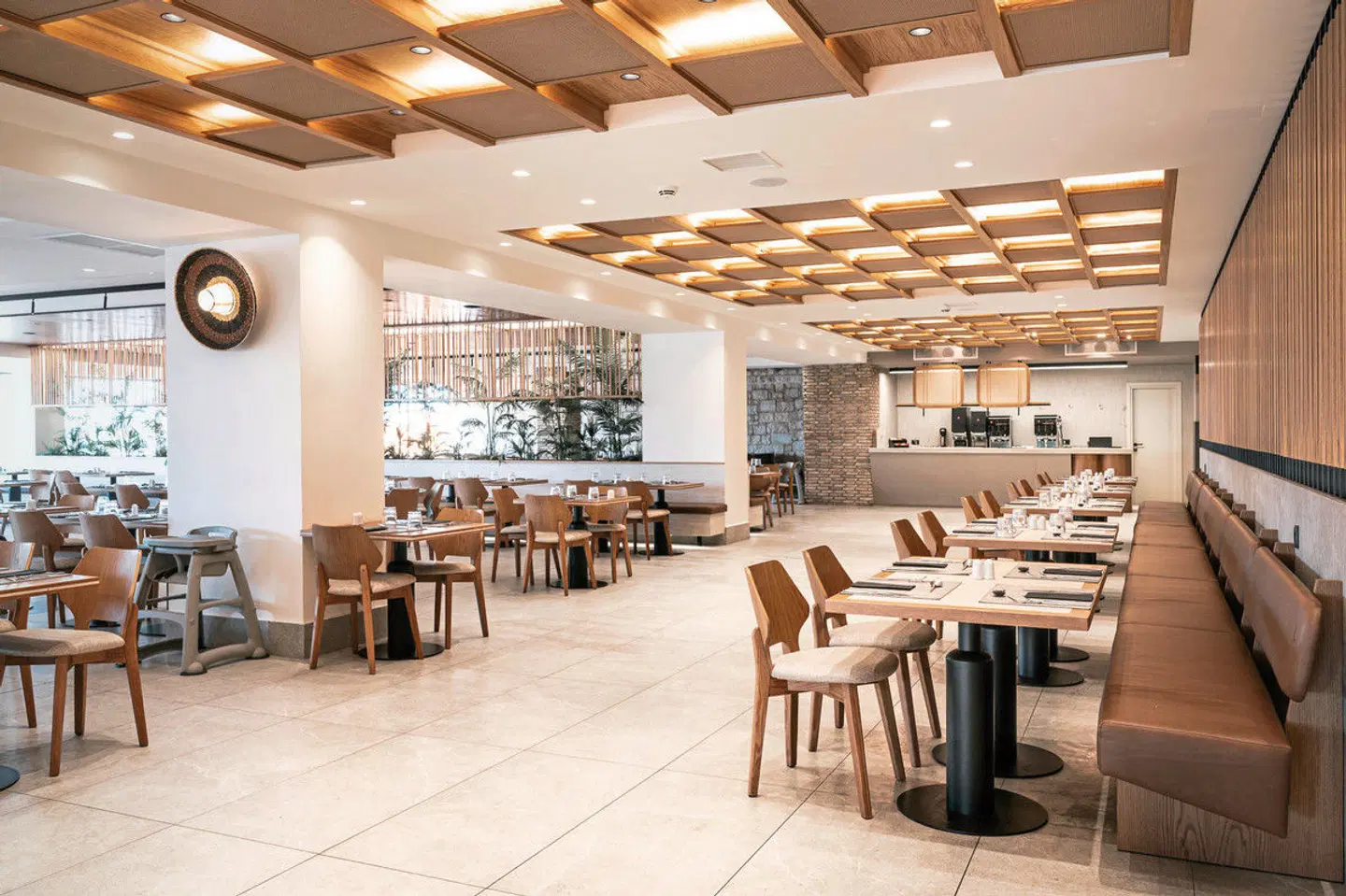 Stella Palace Bar