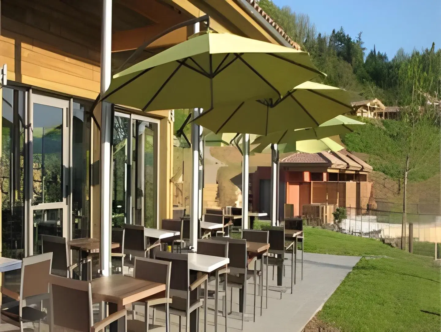 Domaine Saint Esteve Terrasse