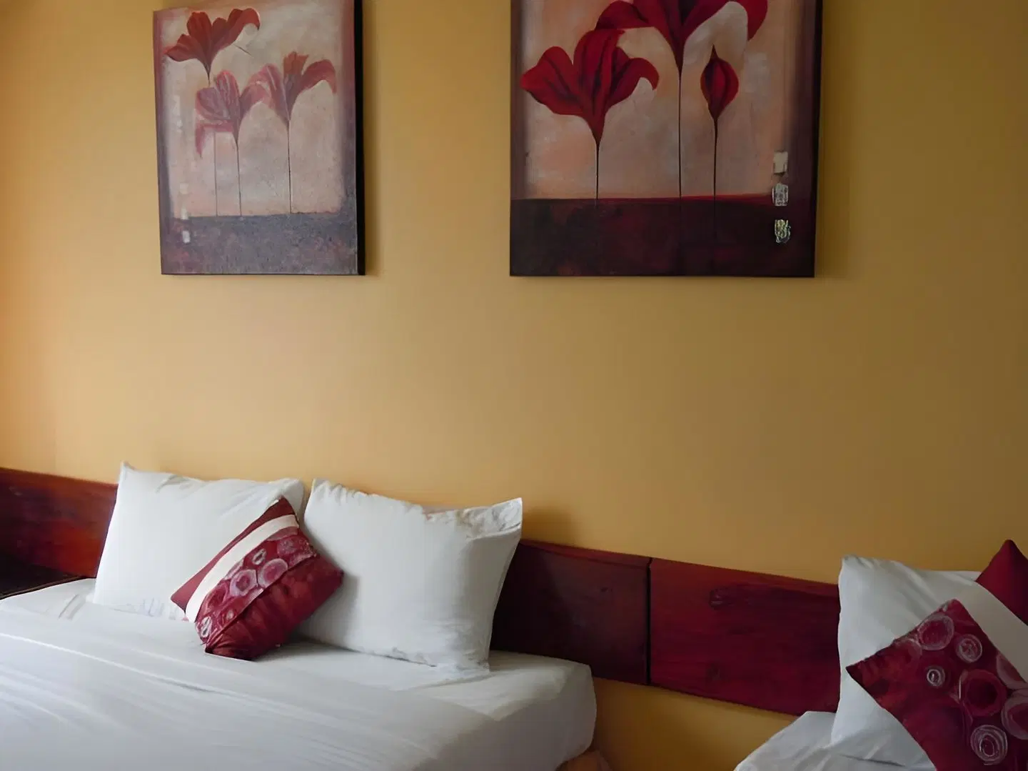 Moonlight House ROOM_EXAMPLE
