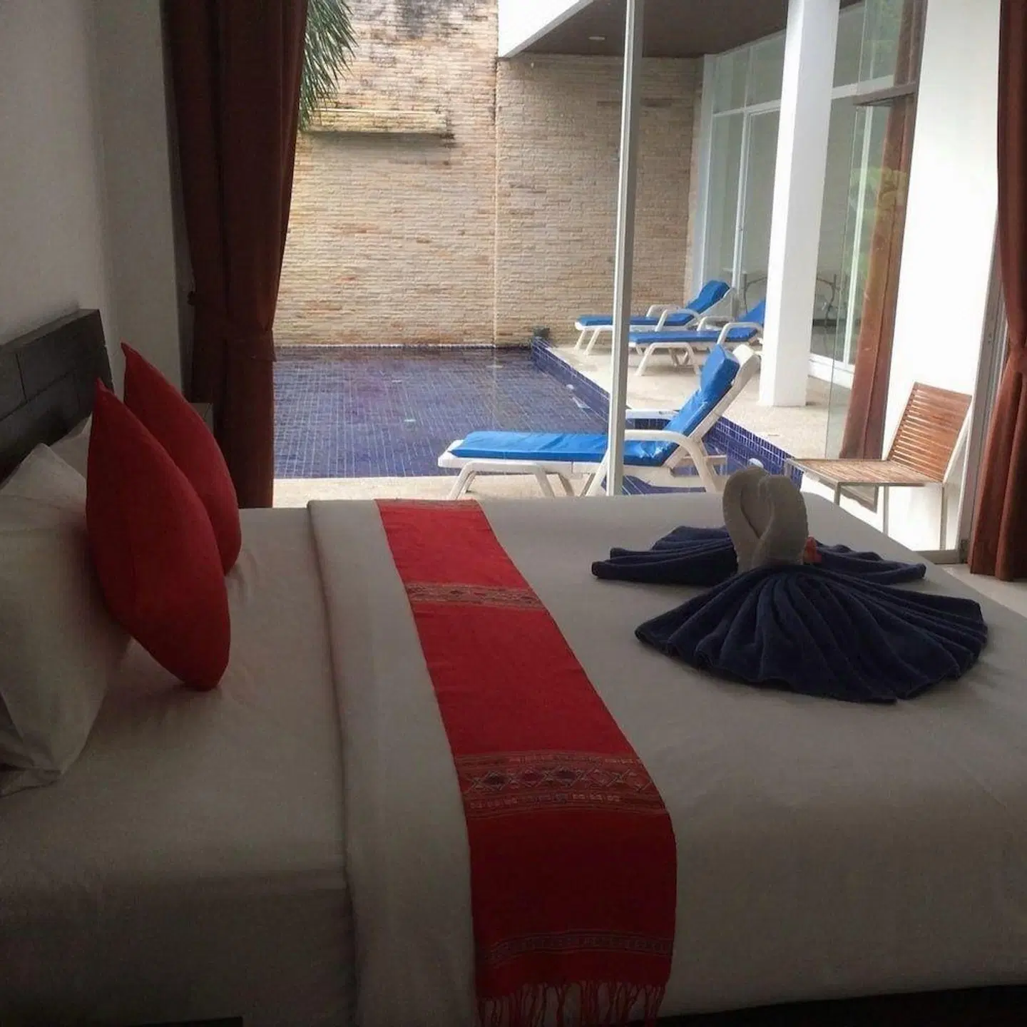 Lae Lay Suites ROOM_EXAMPLE