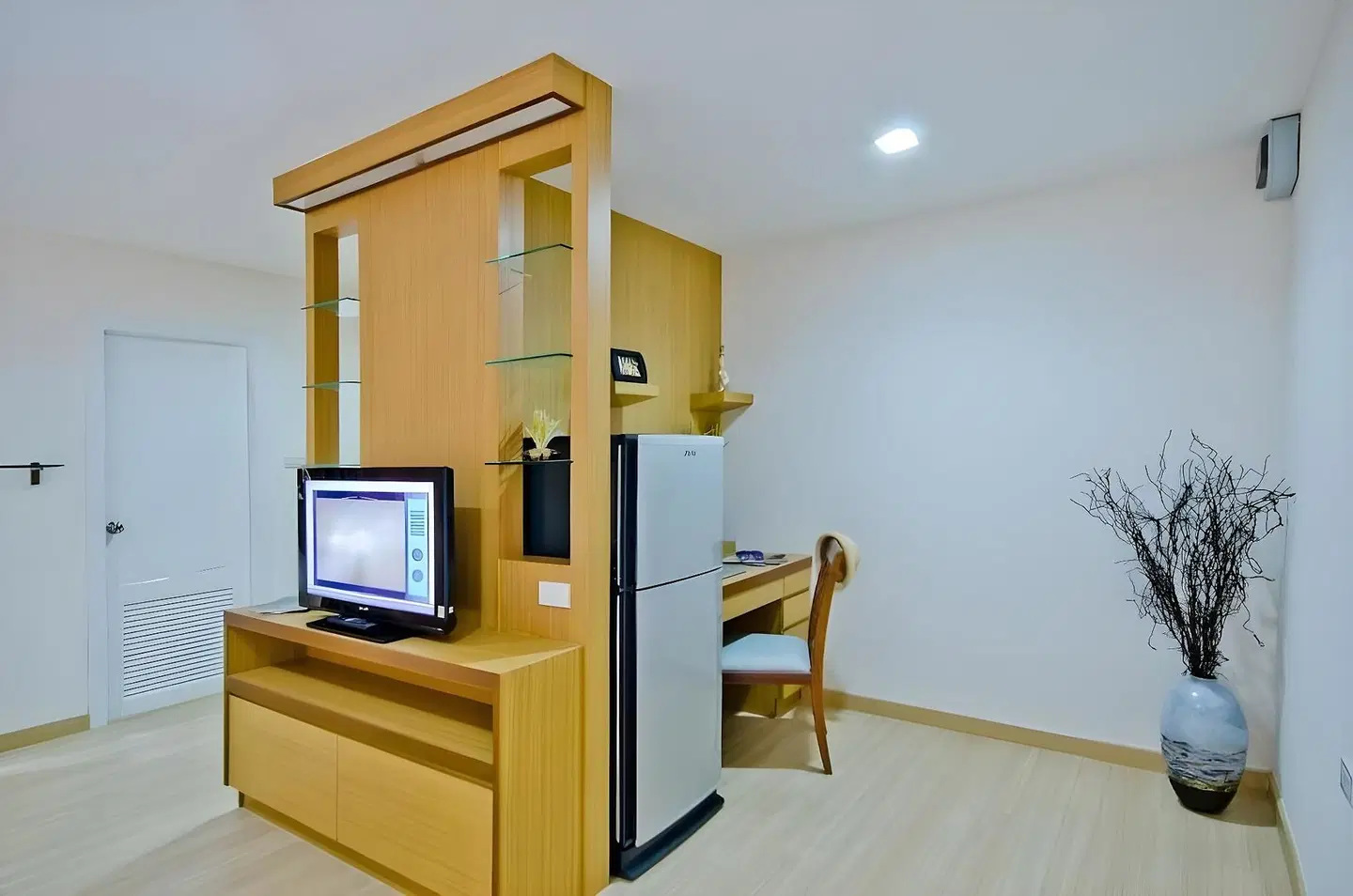 Kozy Inn ROOM_EXAMPLE
