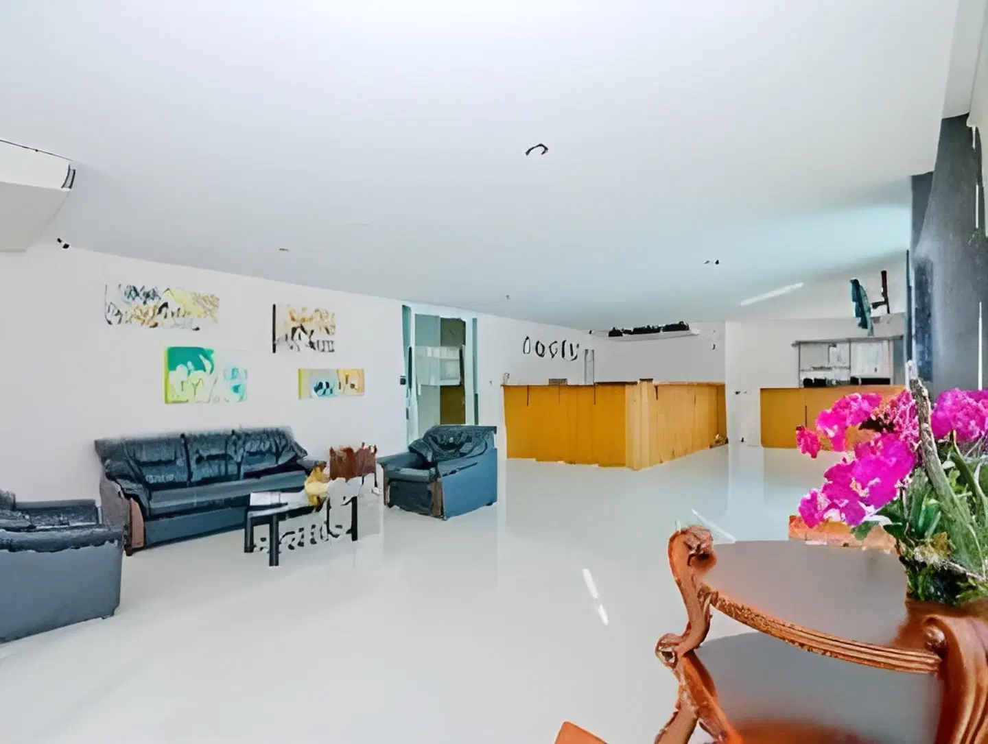 Kozy Inn LOUNGE_LOBBY