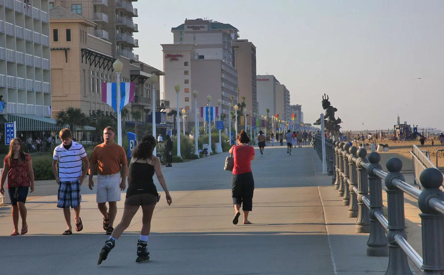 Hampton Inn Virginia Beach-Oceanfront North SPORTS_AND_LEISURE