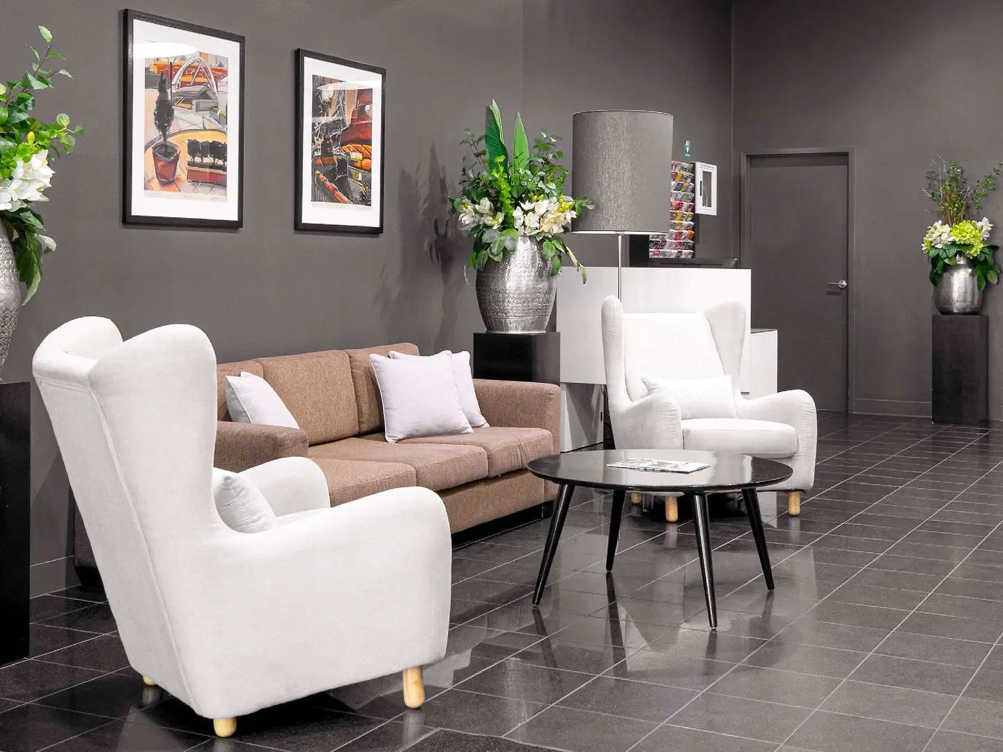 Mantra 100 Exhibition LOUNGE_LOBBY