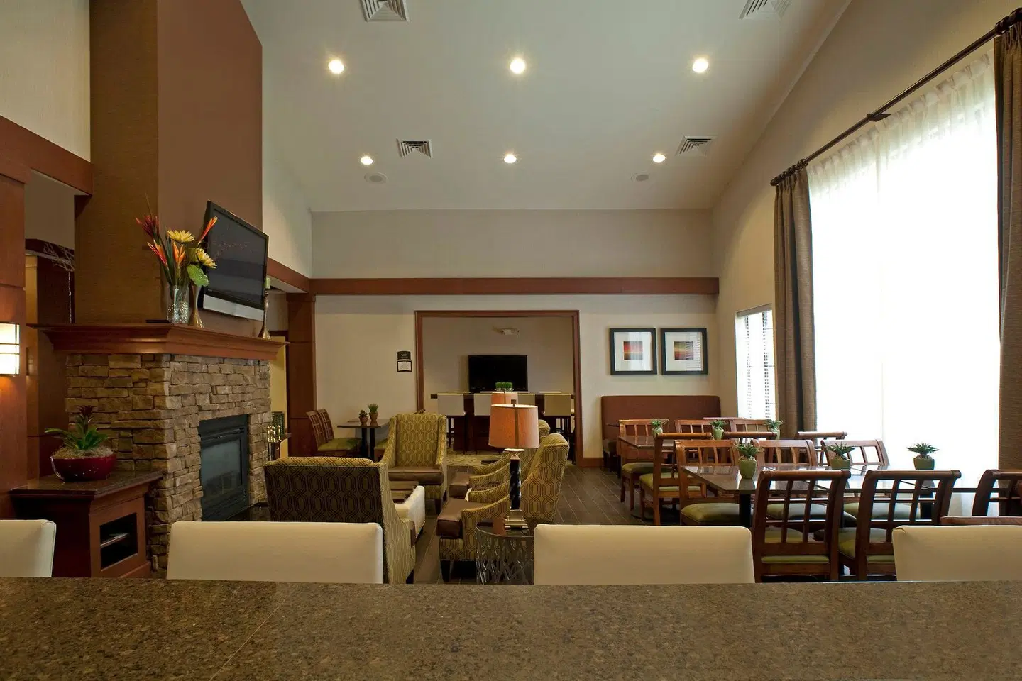 Staybridge Suites Chantilly Dulles Airport by IHG LOUNGE_LOBBY