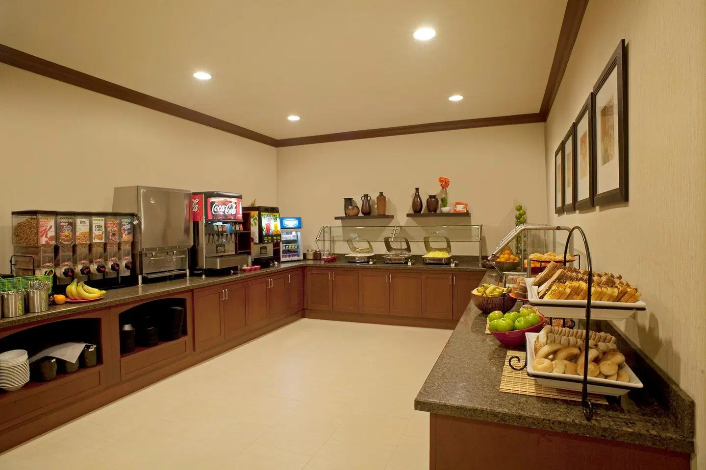 Staybridge Suites Chantilly Dulles Airport by IHG Restaurant
