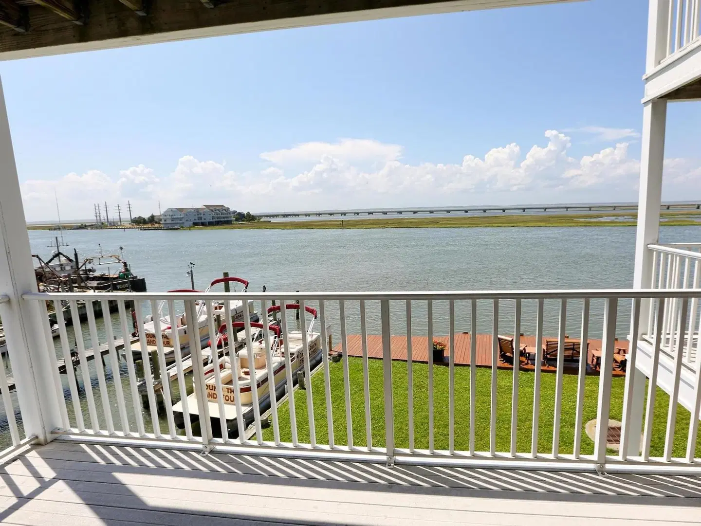Hampton Inn & Suites Chincoteague-Waterfront Terrasse