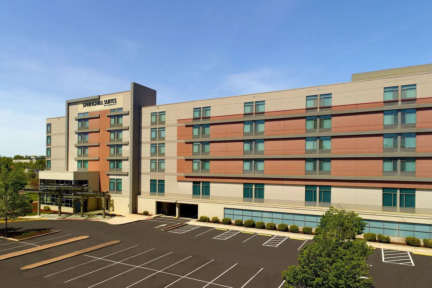 SpringHill Suites by Marriott Alexandria Old Town/Southwest EXTERIOR