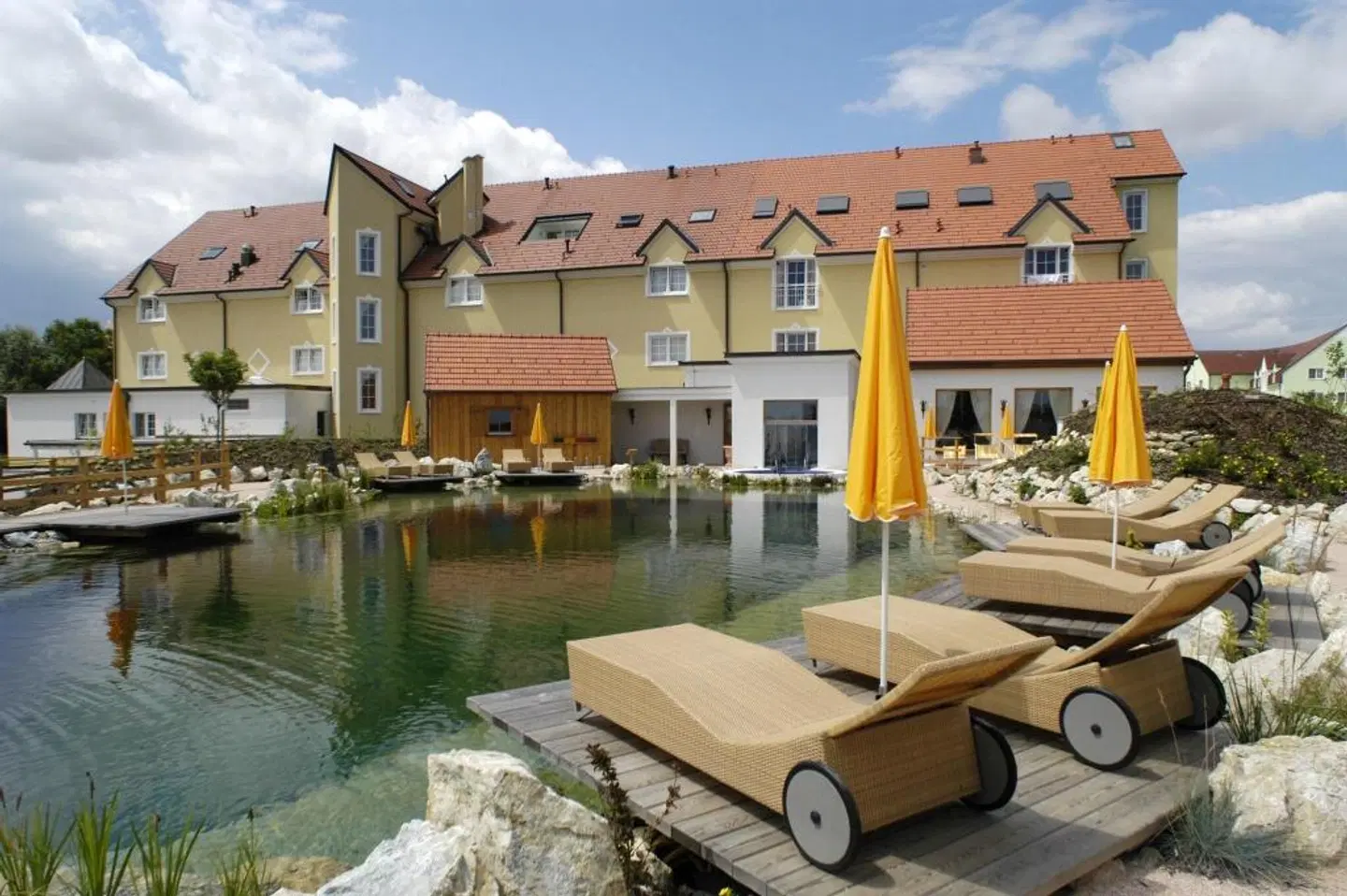 Thermenhotel 4 Jahreszeiten EXTERIOR