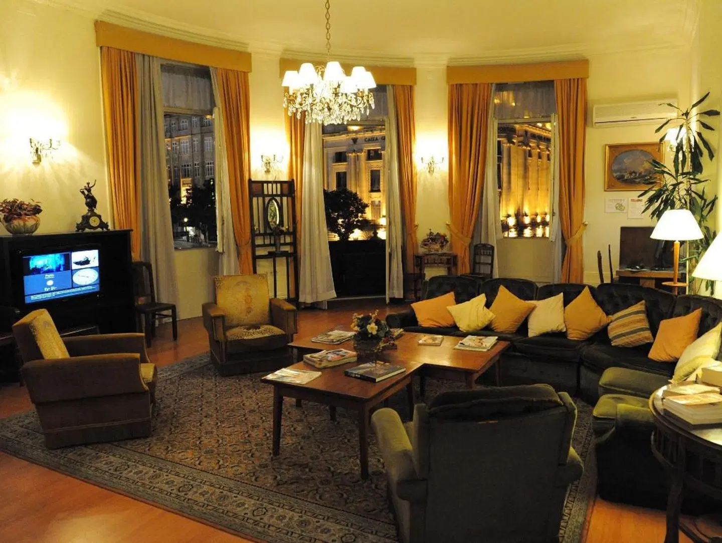Aliados Restaurant