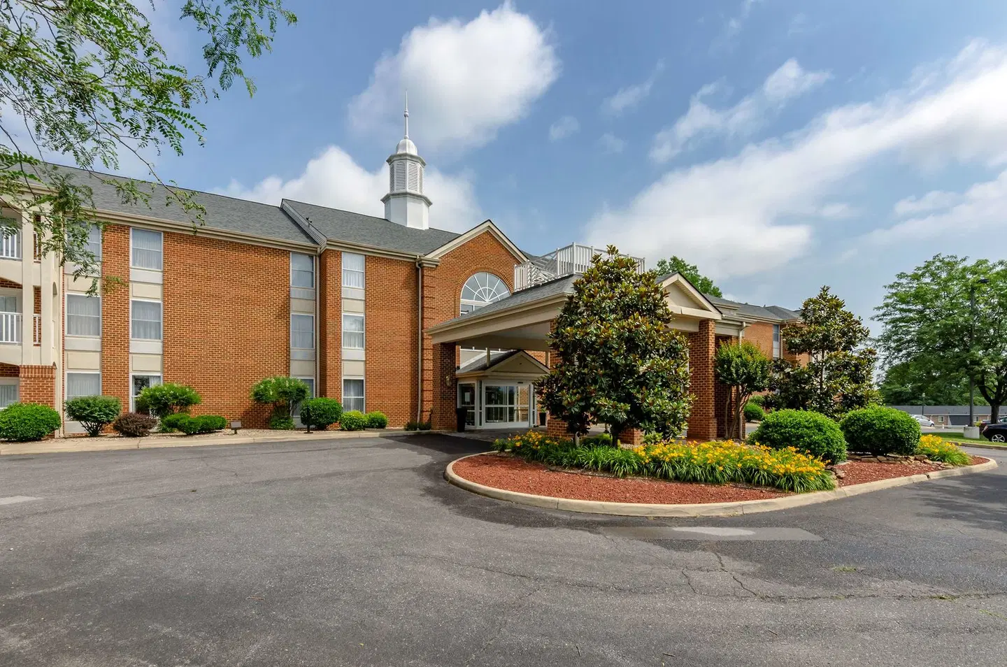 Best Western Plus at Hunt Ridge EXTERIOR