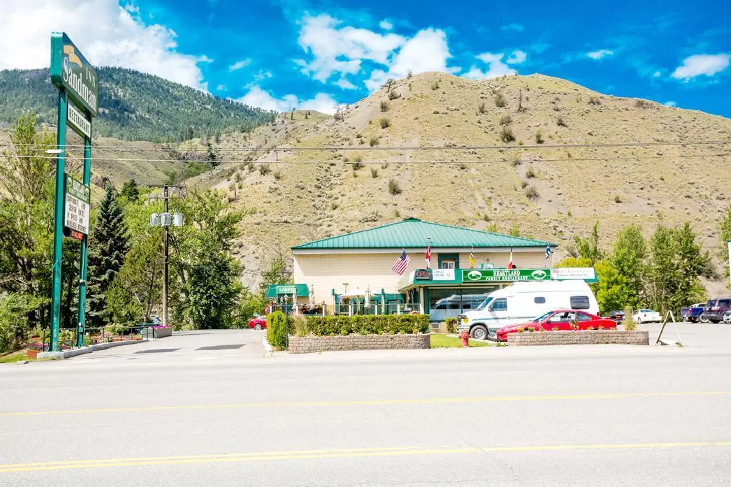 Sandman Inn Cache Creek BEACH