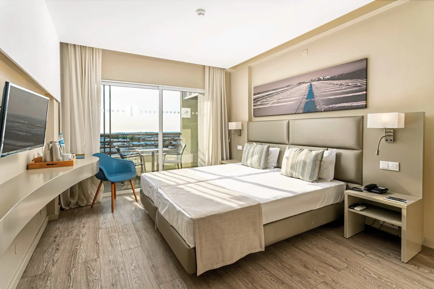 AP Maria Nova Lounge ROOM_EXAMPLE