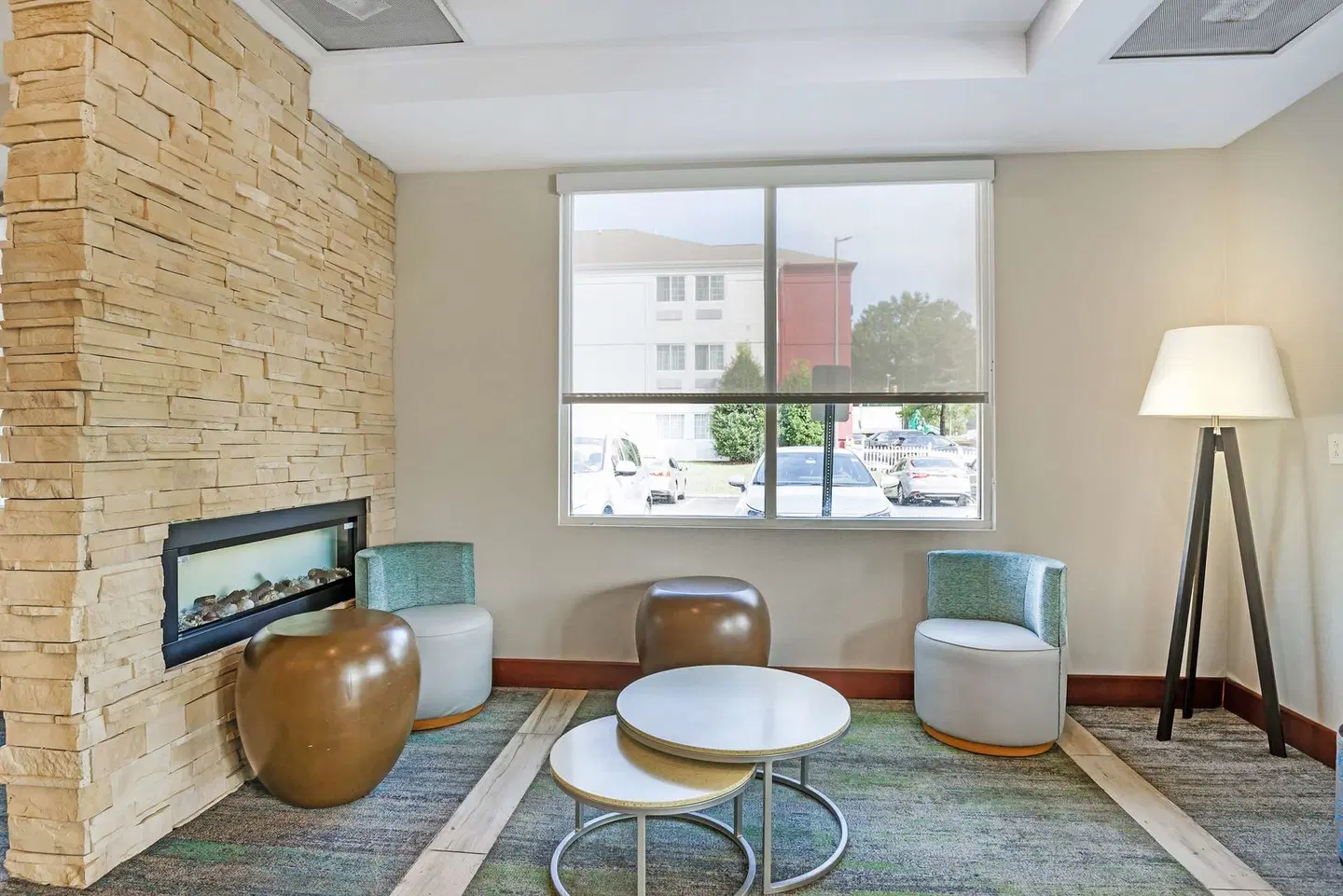 Best Western Premier Richmond City Gateway Bar