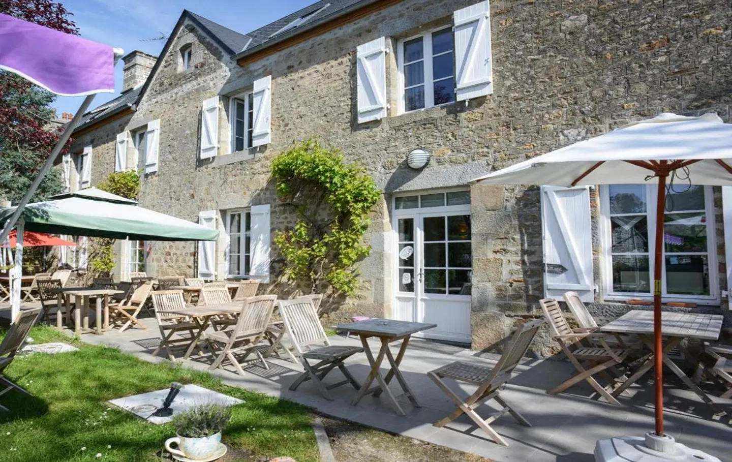 Auberge de Carolles Terrasse