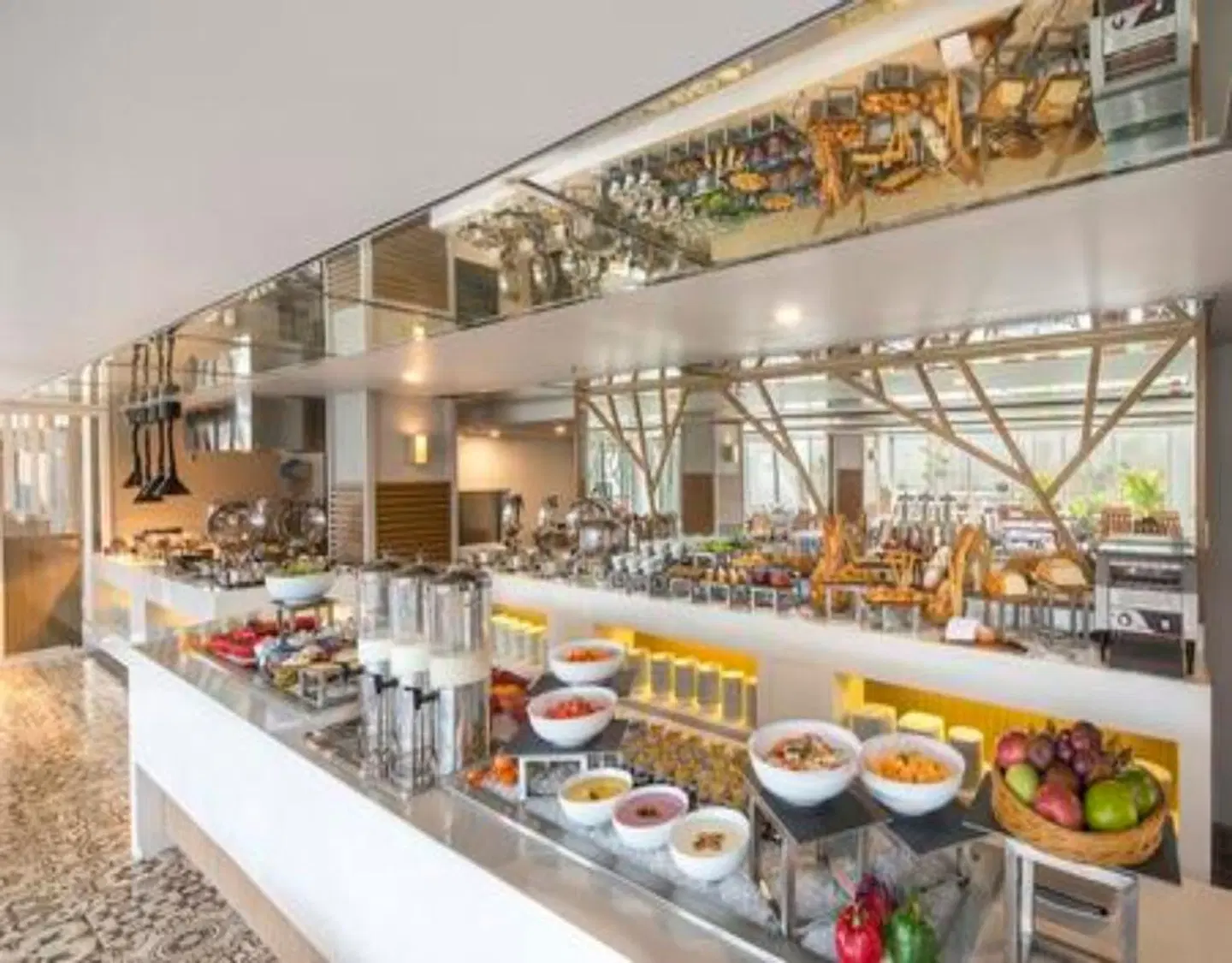 Eastin Ashta Resort Canggu Restaurant