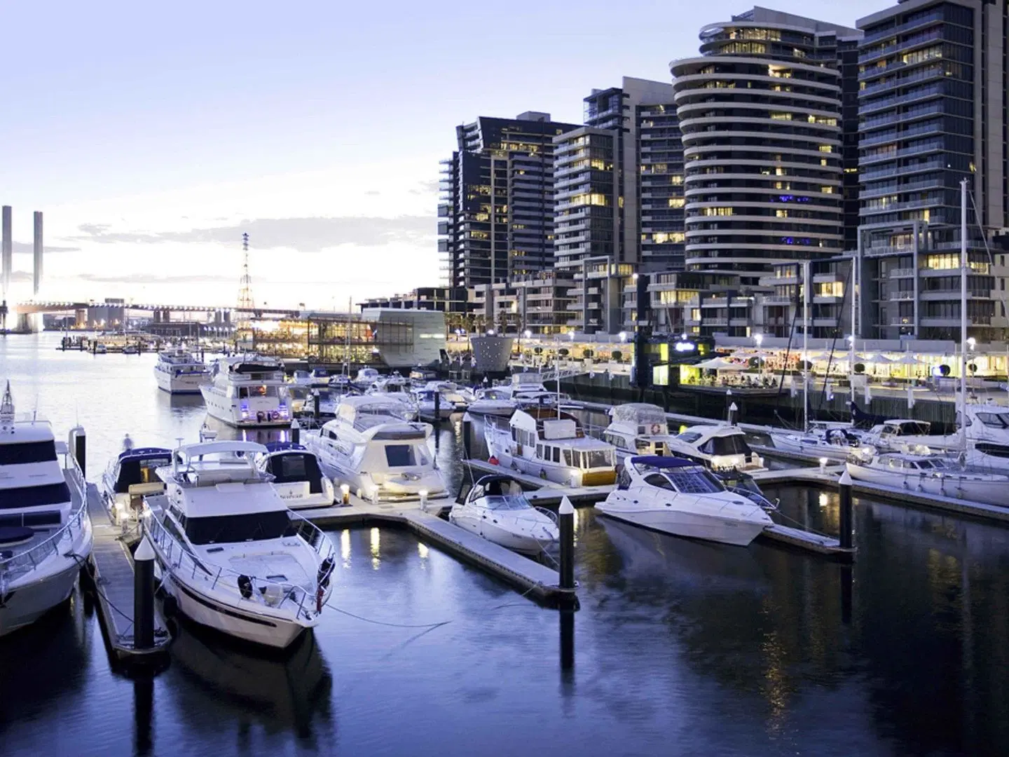 The Sebel Melbourne Docklands OUTDOOR_POOL