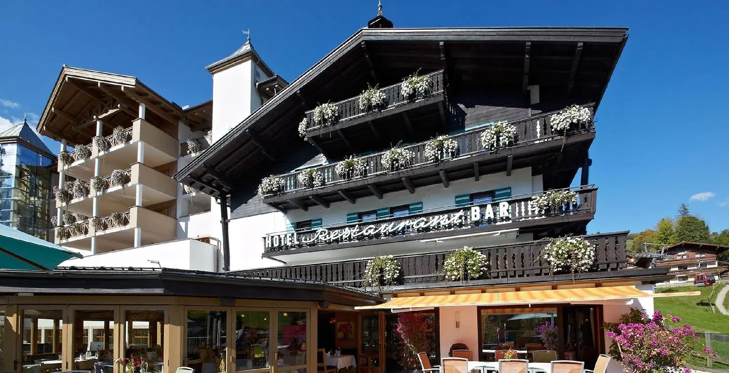 Stammhaus Wolf im Hotel Alpine Palace EXTERIOR