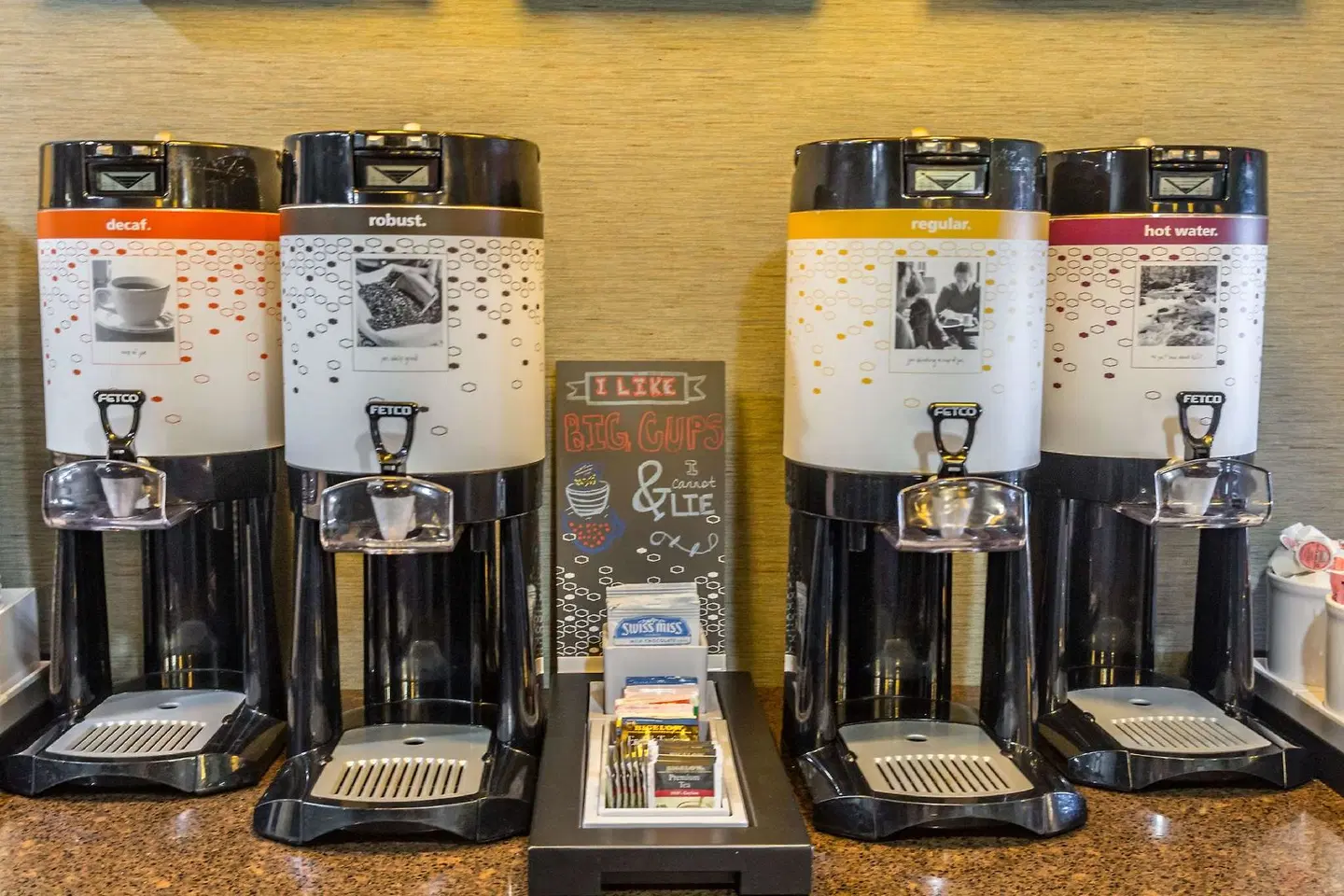 Hampton Inn Winchester-University/ Mall SPORTS_AND_LEISURE